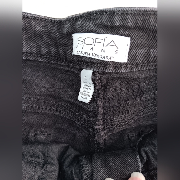 Sofía Jeans by Sofia Vergara Gabriella Black Bermuda Short New Without Tags - Picture 4 of 11